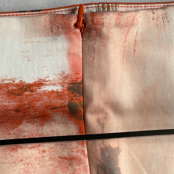 Pretty paint brush patterned skirt and Belt. Worthington Size 14 - Picture 7 of 11